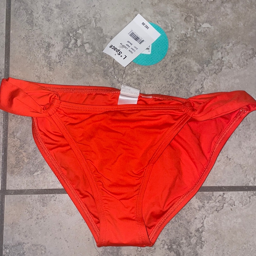 L*space bottom size small